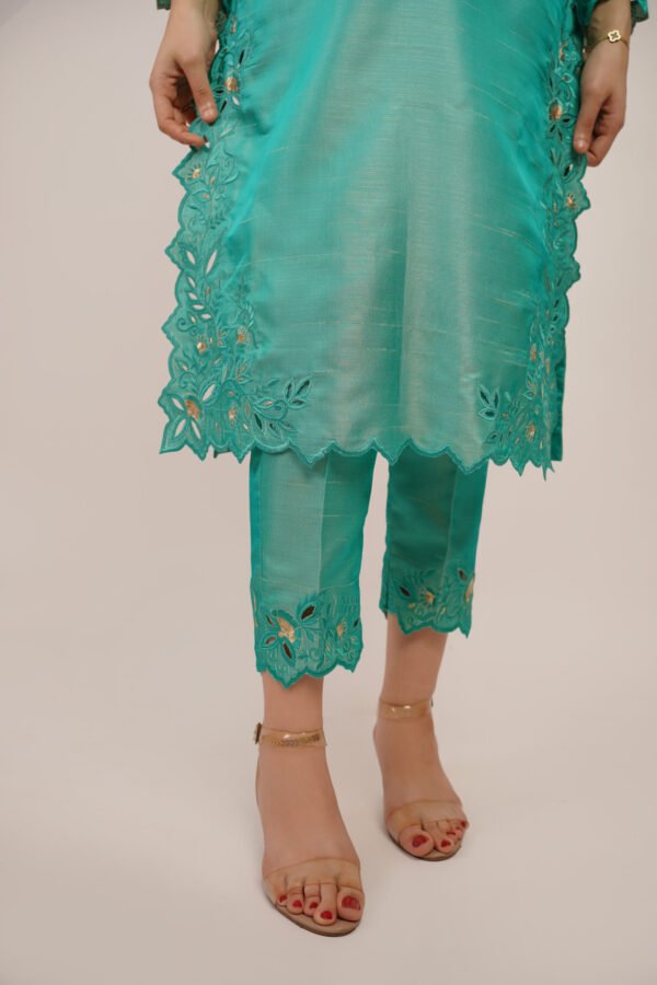 Urban Floral Cut (Two-Piece) - Image 5